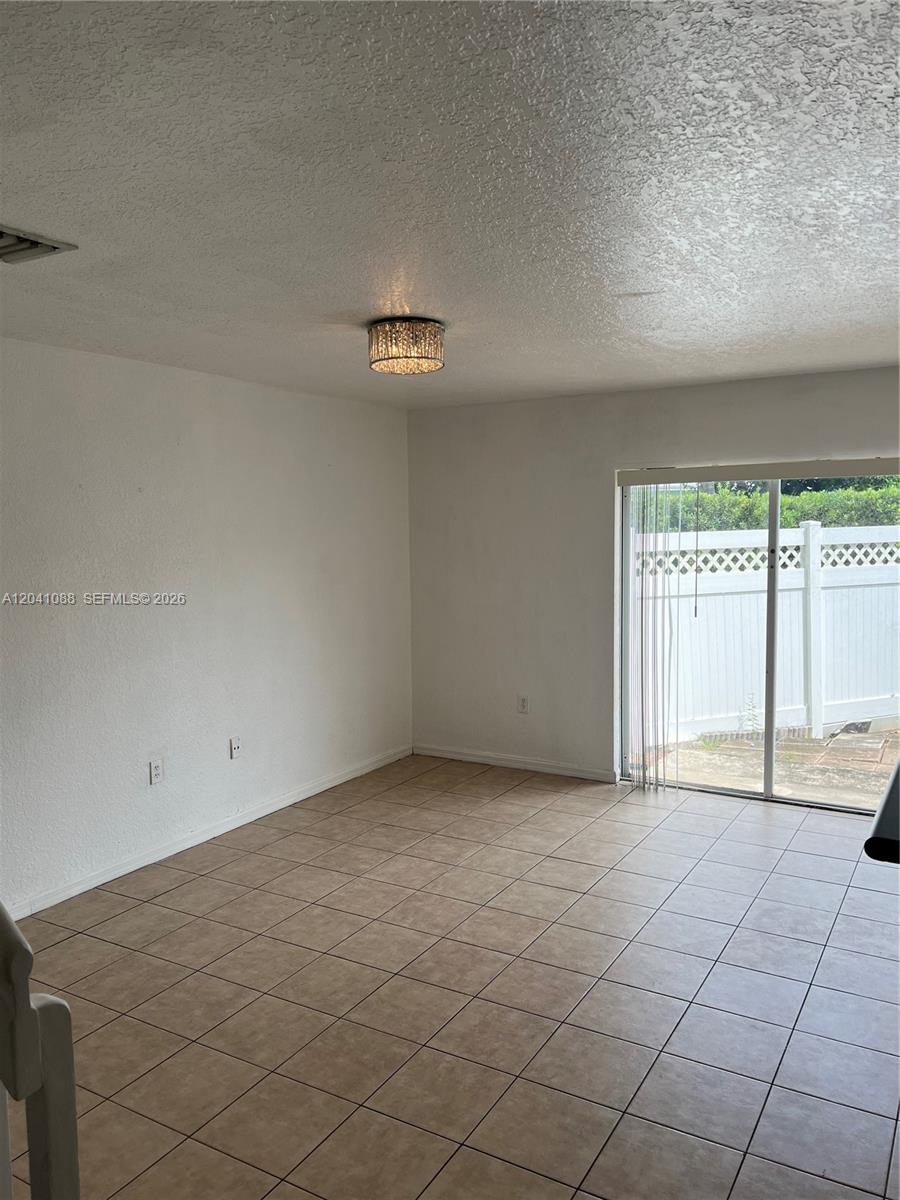 183 Hidden Ct Road, Unit F33 Hollywood, FL 33023 - Photo 13 of 35