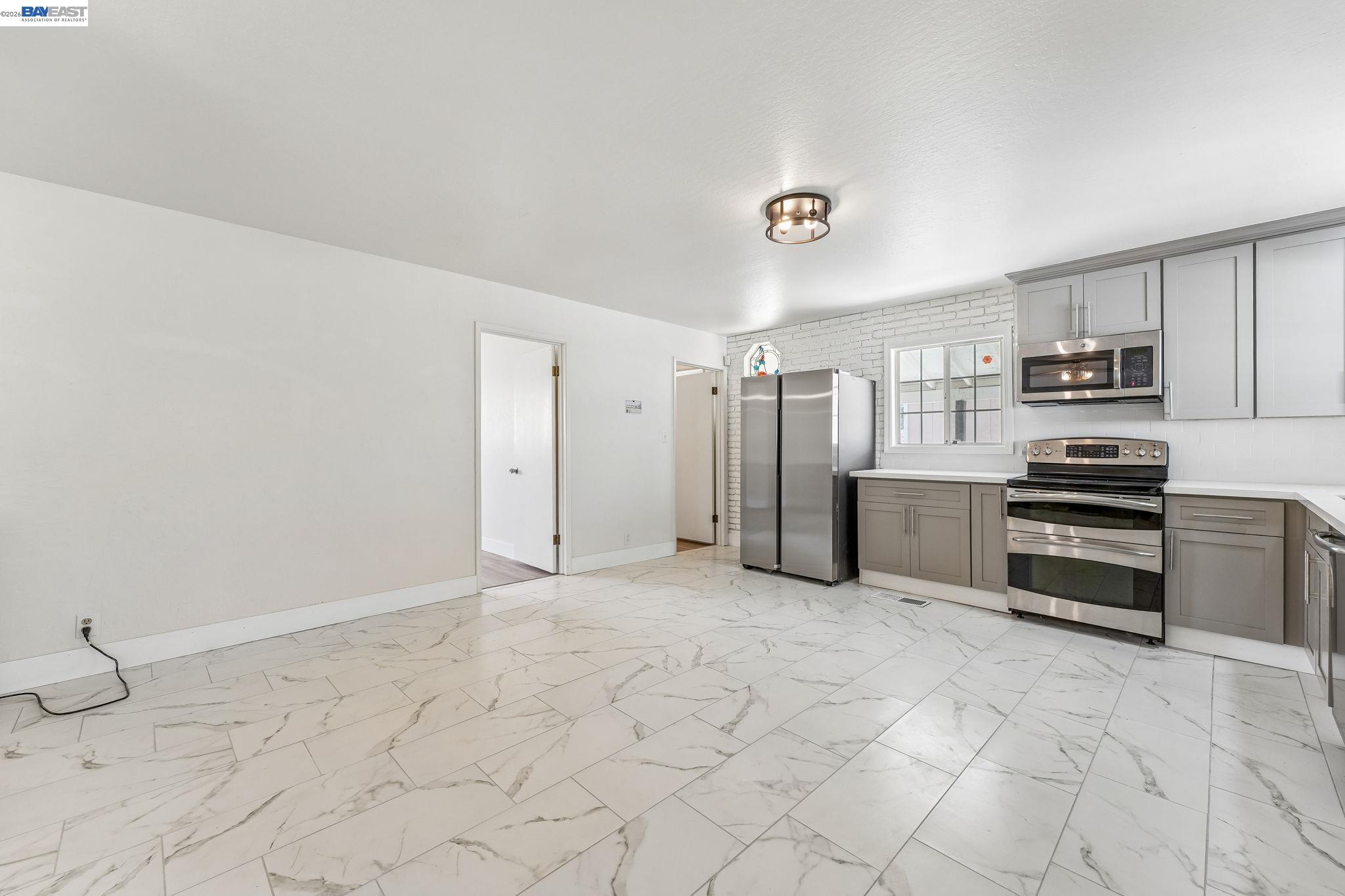 16881 North Midway Road Tracy, CA 95377 - Photo 8 of 69