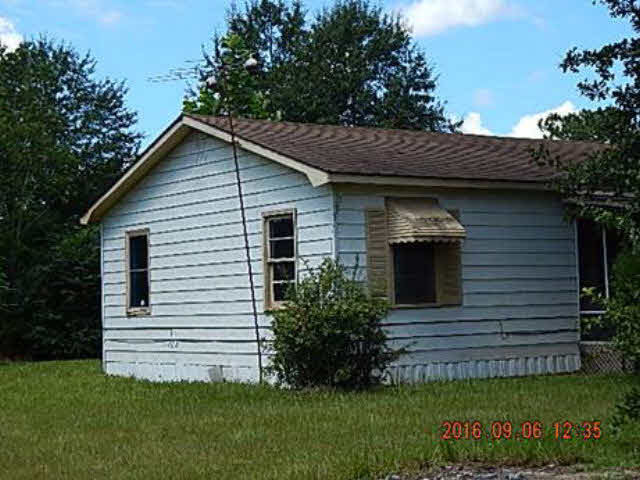 49 Harris Street Atmore, AL 36502 - Photo 2 of 15