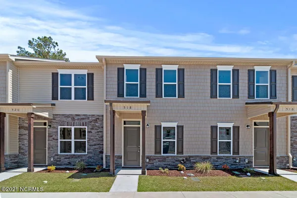 $1,325 | 523 Pate Drive, Midway Park, NC 28544