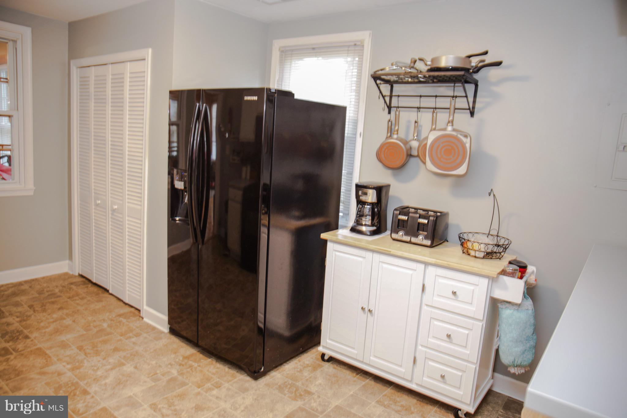 420 Cresswell Road Baltimore, MD 21225 - Photo 11 of 69 Kitchen