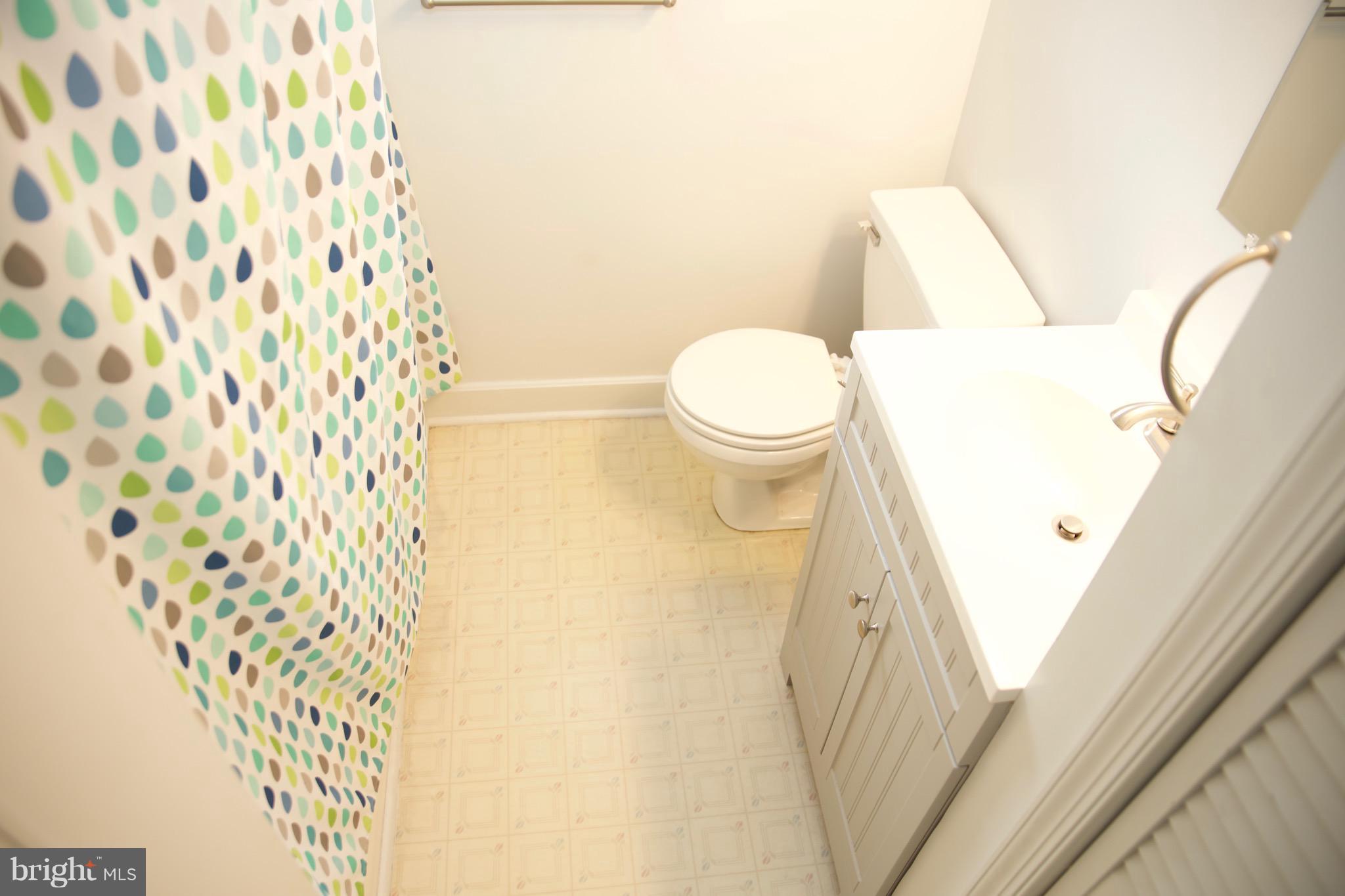 420 Cresswell Road Baltimore, MD 21225 - Photo 18 of 69 Bath