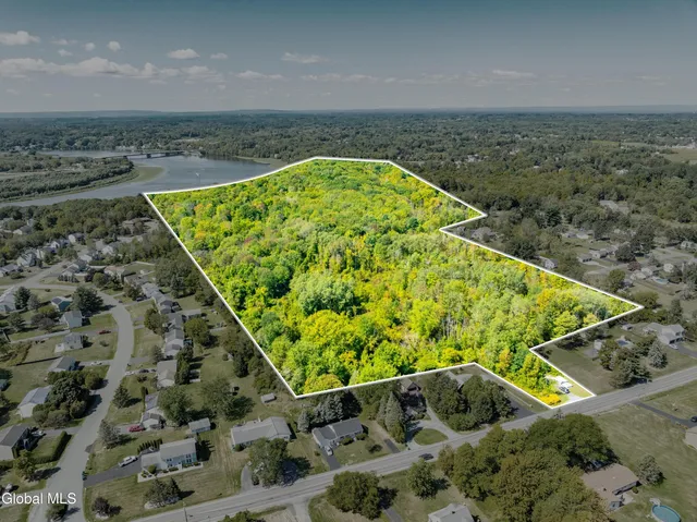 $3,200,000 | 224 Fonda Road, Waterford, NY 12188