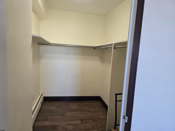 $1,900 | 3817 Ventnor Avenue, Unit 1001, Atlantic City, NJ 08401