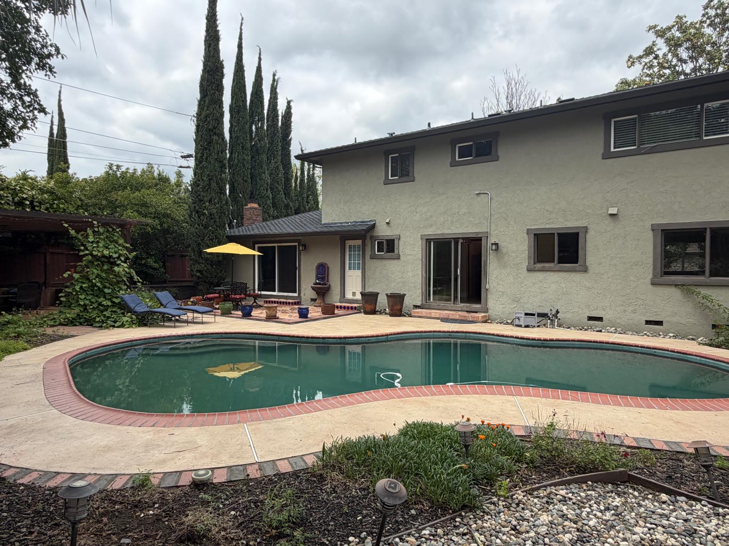 4206 Zephyr Way Sacramento, CA 95821 - Photo 3 of 42