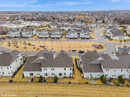 $565,000 | 518 Peterson Court, Barrington, IL 60010