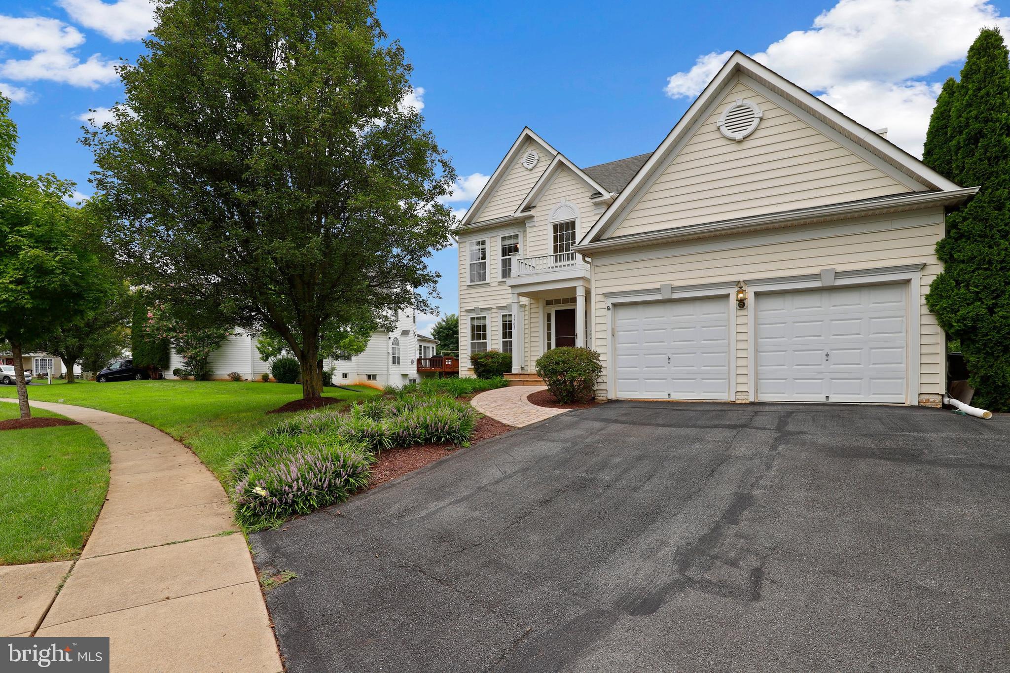 1703 Castle Rock Road Frederick, MD 21701 - Photo 2 of 47 Gallery Image 2