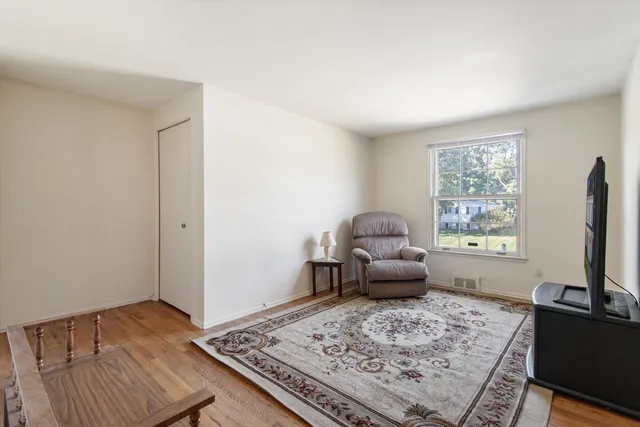 $349,999 | 21361 Andover Road, Southfield, MI 48076