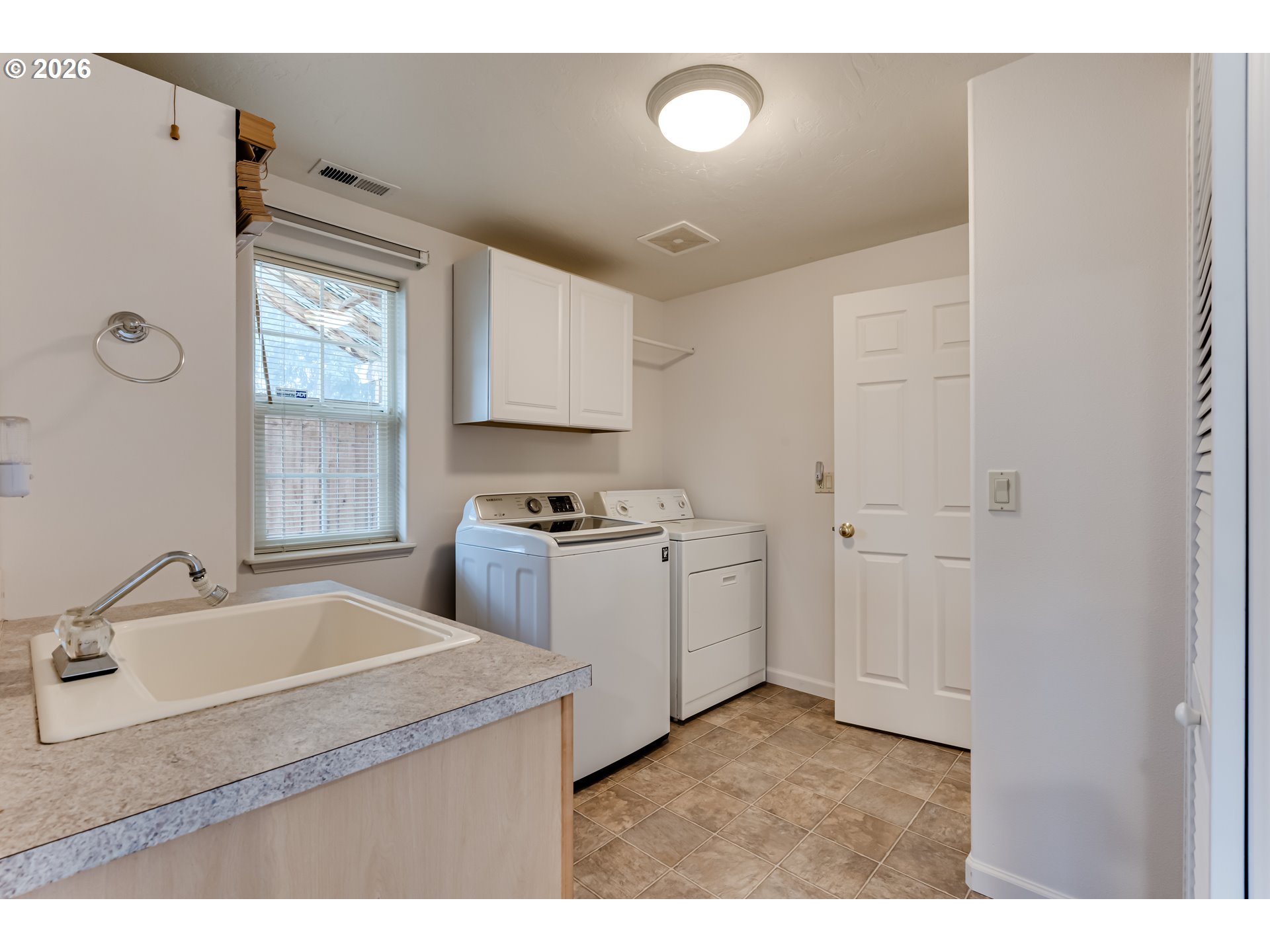 4240 Flagstaff Street Eugene, OR 97402 - Photo 25 of 30