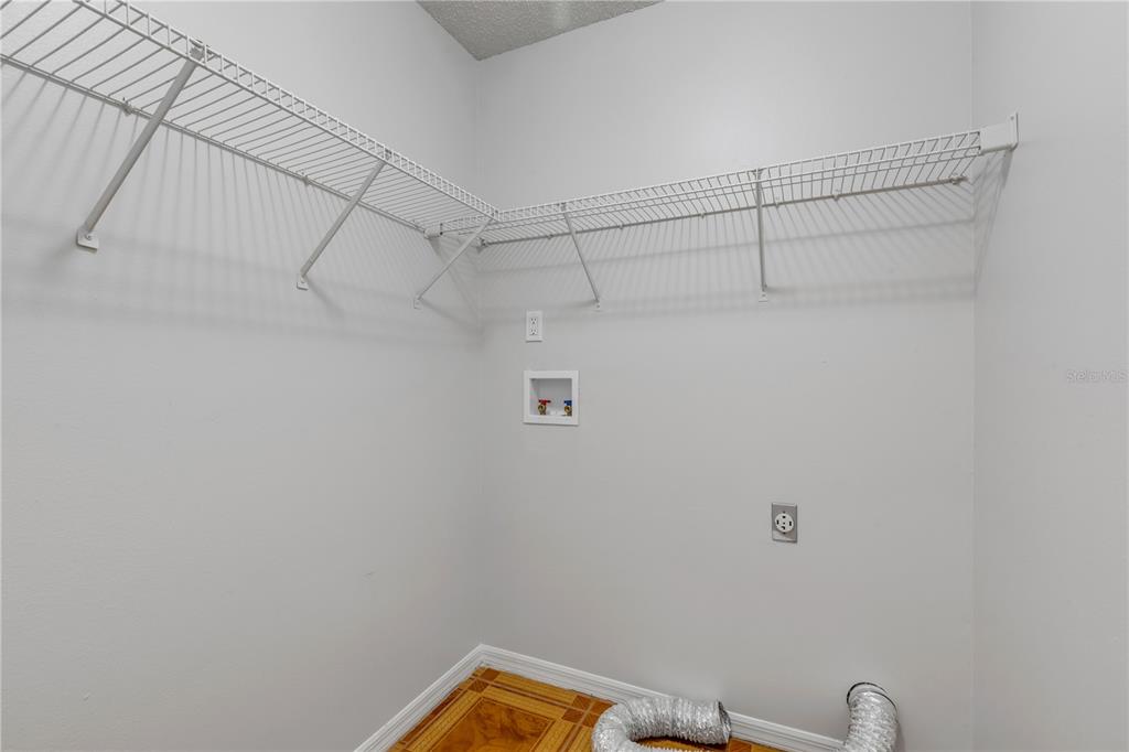 6772 Callie Road Orlando, FL 32818 - Photo 10 of 29 Gallery Image 10