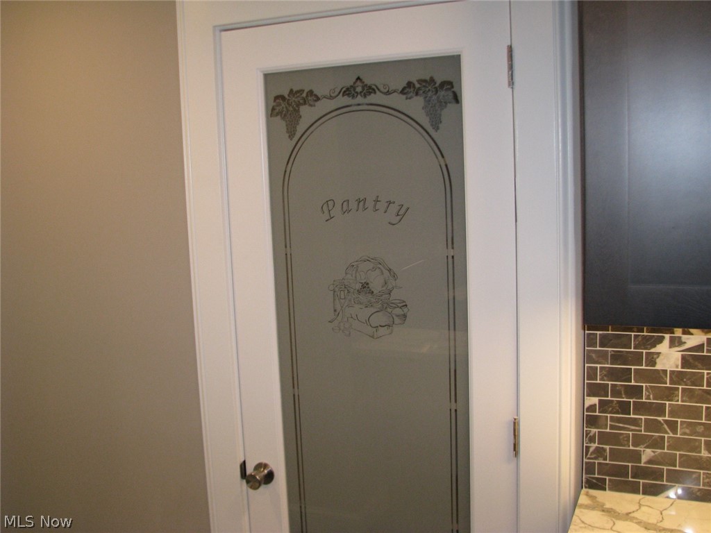 35175 Pettibone Road Solon, OH 44139 - Photo 9 of 33 Gallery Image 9
