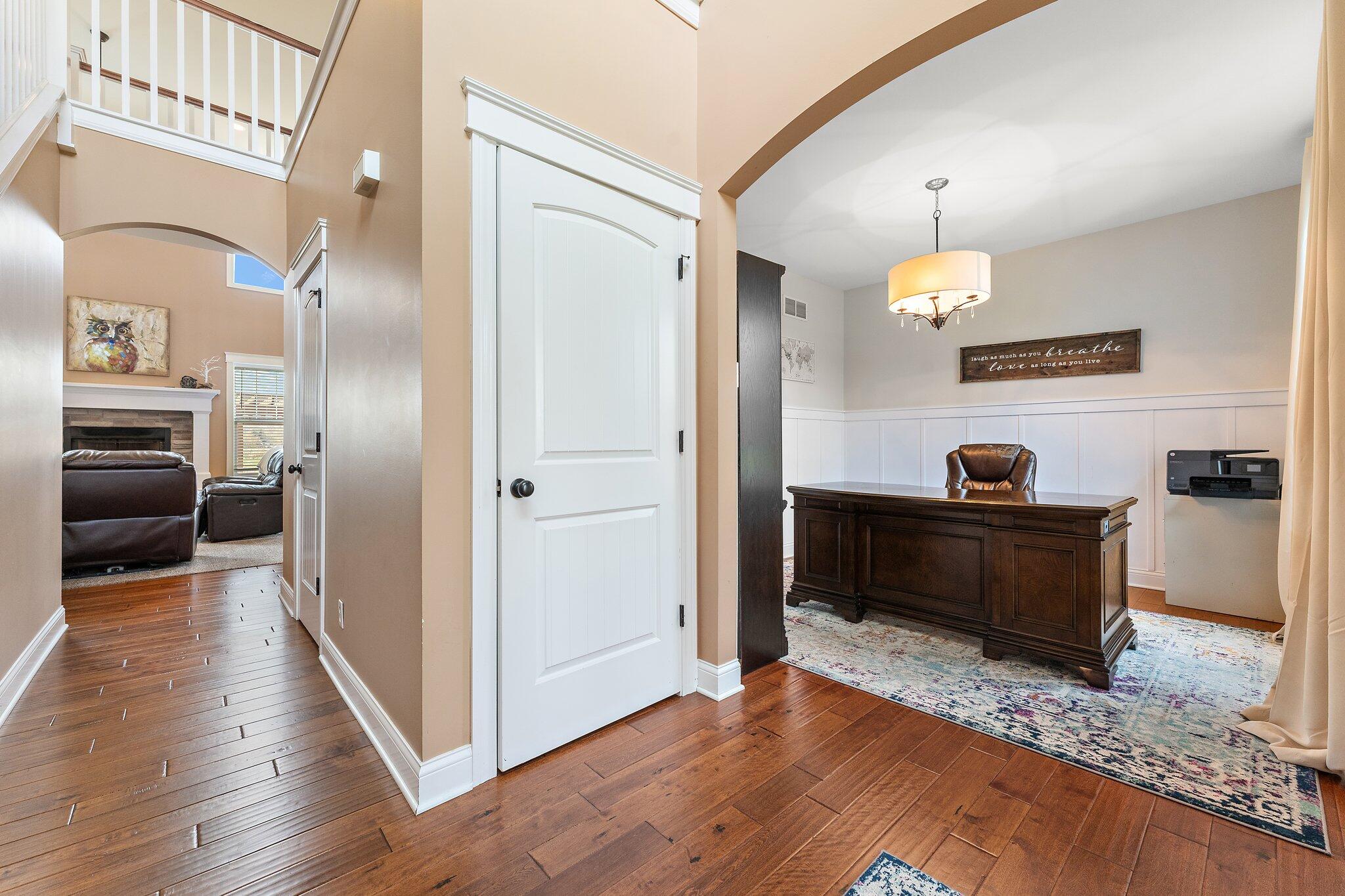 48 Tower Road Valparaiso, IN 46385 - Photo 8 of 53 2048x1365