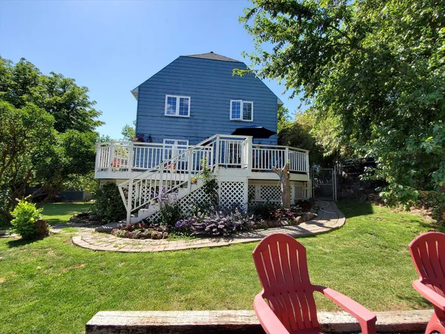 $499,999 | 401 4th Street, Davenport, WA 99122