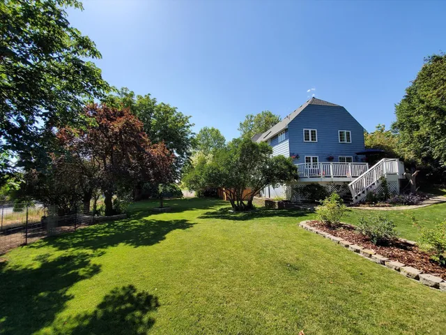 $499,999 | 401 4th Street, Davenport, WA 99122