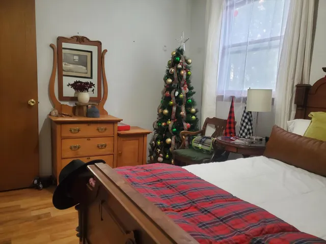 $499,999 | 401 4th Street, Davenport, WA 99122