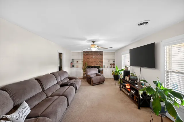 $255,000 | 3004 Highway 301, Wilson, NC 27893