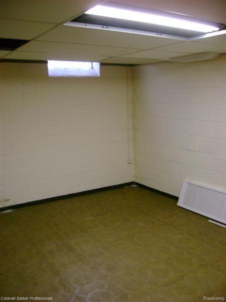 685 Vernier Road Grosse Pointe, MI 48236 - Photo 16 of 24 Basement