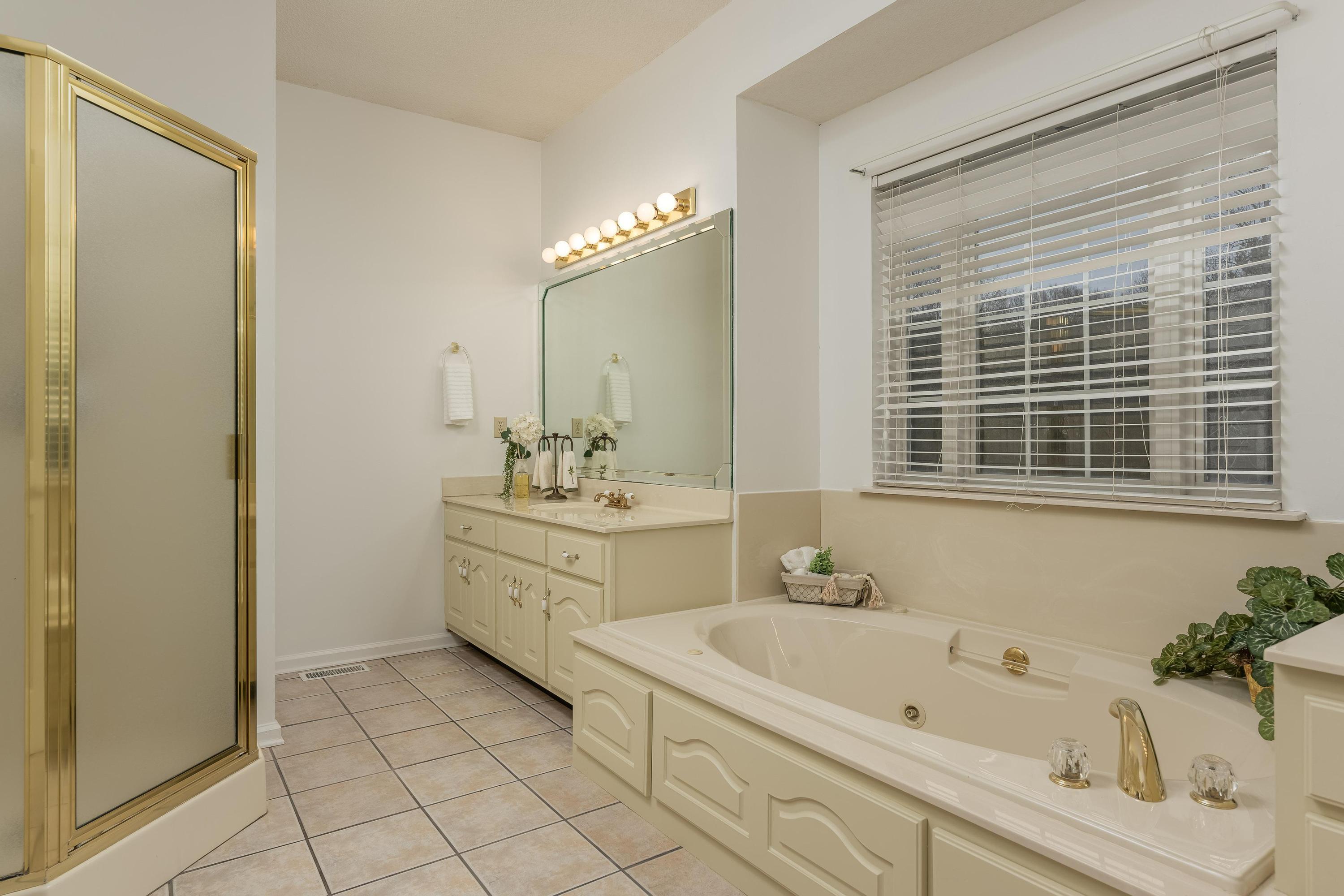 5140 McDonald Road McDonald, TN 37353 - Photo 29 of 47 Master Bath