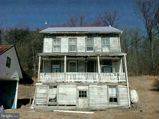 2713 Pentland Road Spring Grove, PA 17362 - Photo 1 of 1 Gallery Image 1
