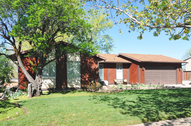 1167 Deerfield Drive Centerville, UT 84014 - Photo 2 of 24