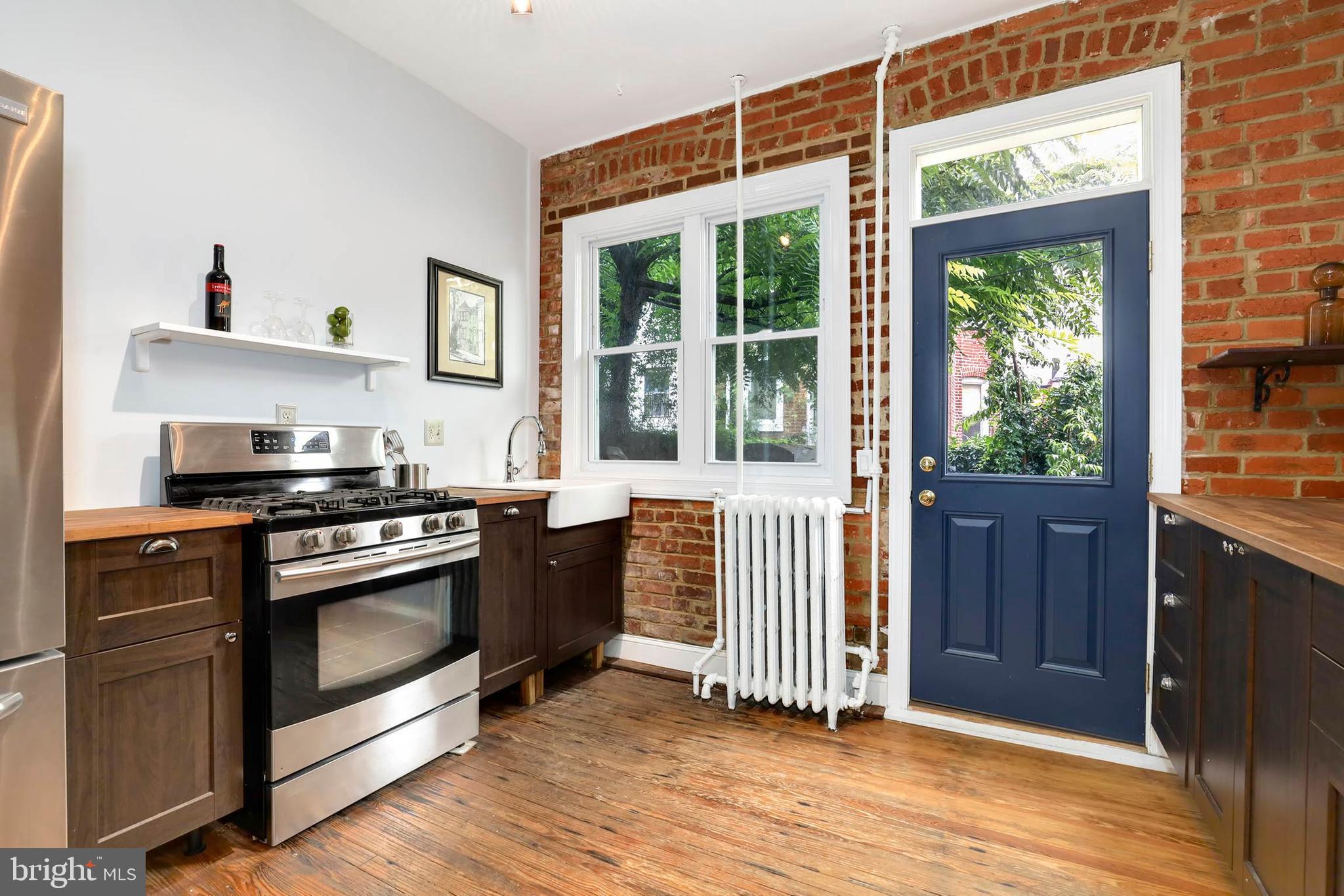 768 Harvard Street Northwest Washington, DC 20001 - Photo 12 of 30