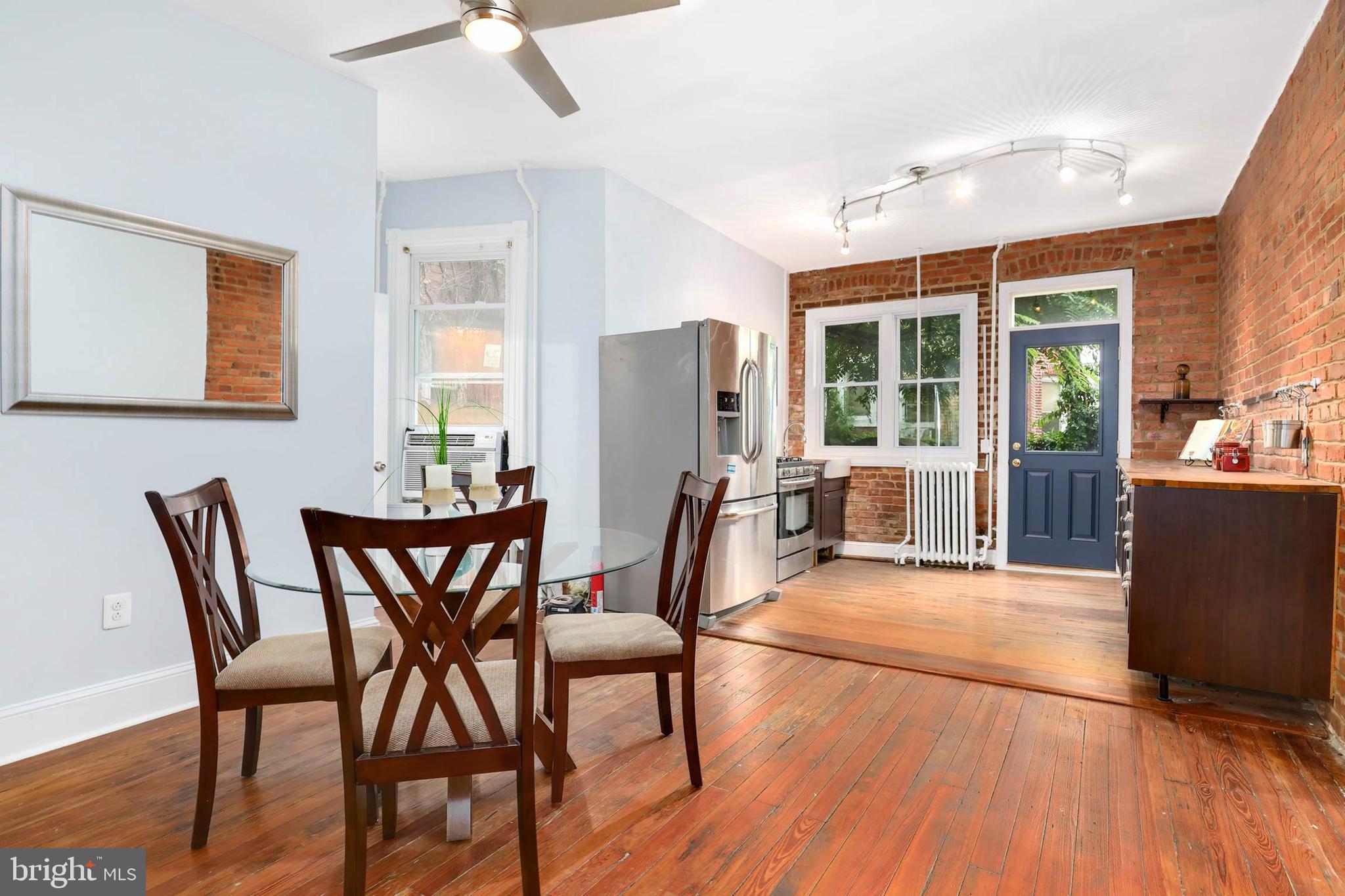 768 Harvard Street Northwest Washington, DC 20001 - Photo 8 of 30