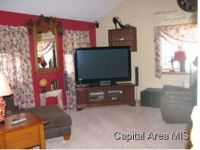 205 South Mill Street Athens, IL 62613 - Photo 13 of 16 Gallery Image 13