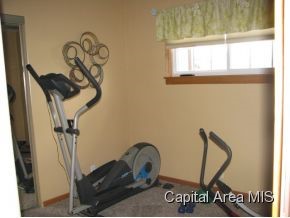 205 South Mill Street Athens, IL 62613 - Photo 7 of 16 Gallery Image 7
