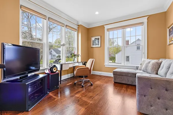 $2,898,000 | 37 Wall Street, Wellesley, MA 02481