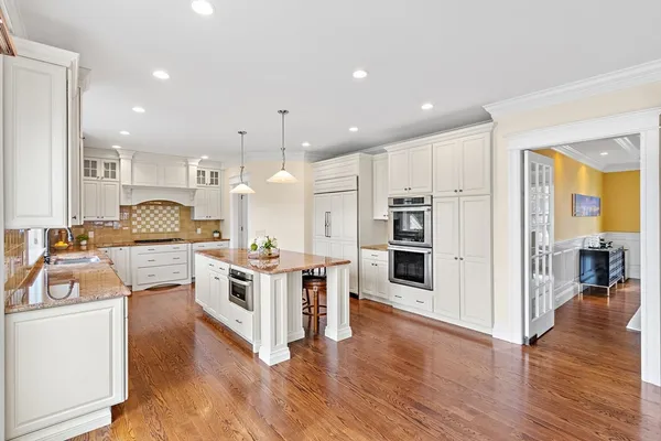 $2,898,000 | 37 Wall Street, Wellesley, MA 02481