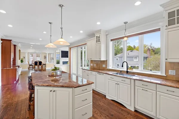 $2,898,000 | 37 Wall Street, Wellesley, MA 02481