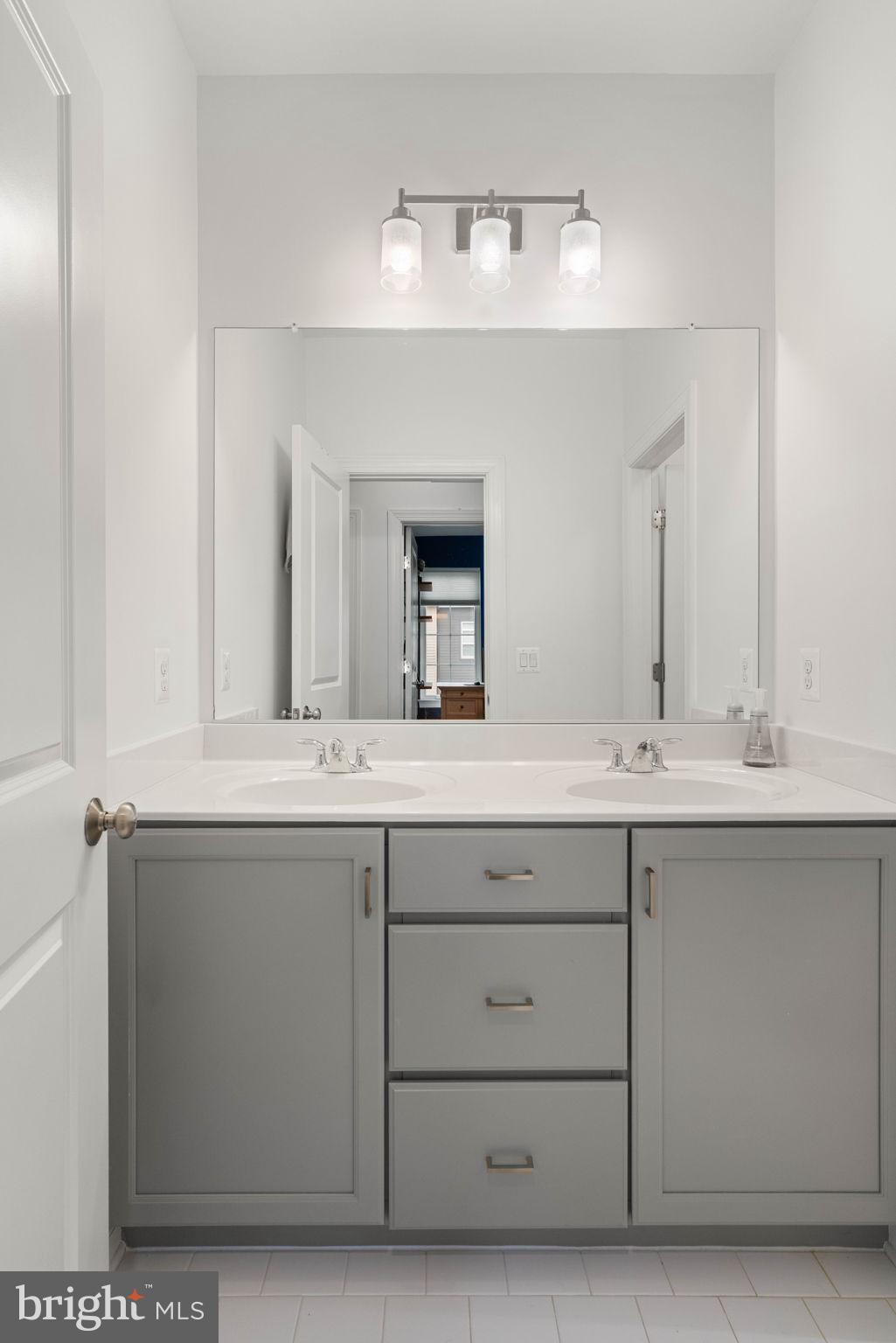 20379 Codman Drive Ashburn, VA 20147 - Photo 45 of 57 Full bath #3