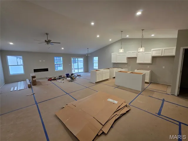 $392,065 | 847 Topaz Court, Mascoutah, IL 62258