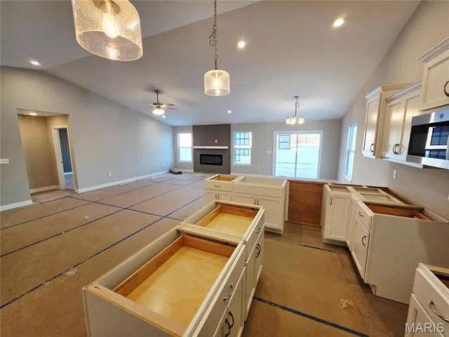 $392,065 | 847 Topaz Court, Mascoutah, IL 62258