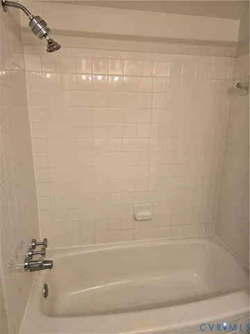 $115,000 | 5610 Crenshaw Road, Unit 1221, Richmond, VA 23227