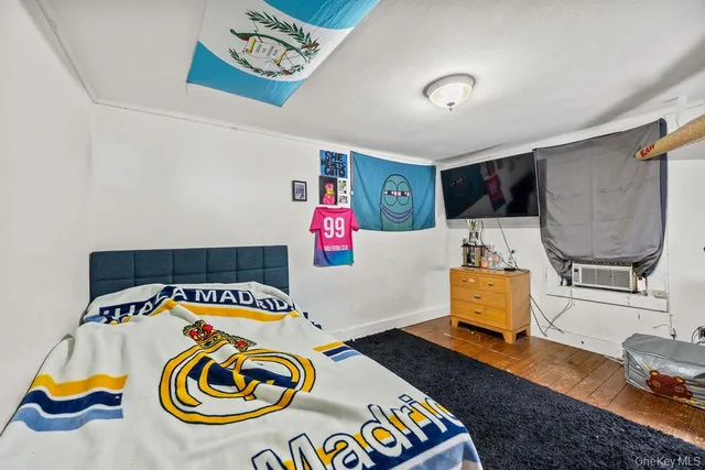 $829,000 | 32 McNamara Road, Spring Valley, NY 10977