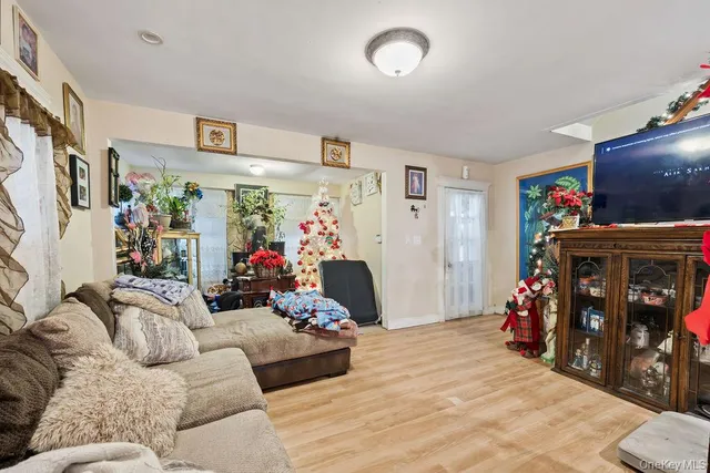 $829,000 | 32 McNamara Road, Spring Valley, NY 10977