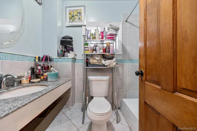 $829,000 | 32 McNamara Road, Spring Valley, NY 10977