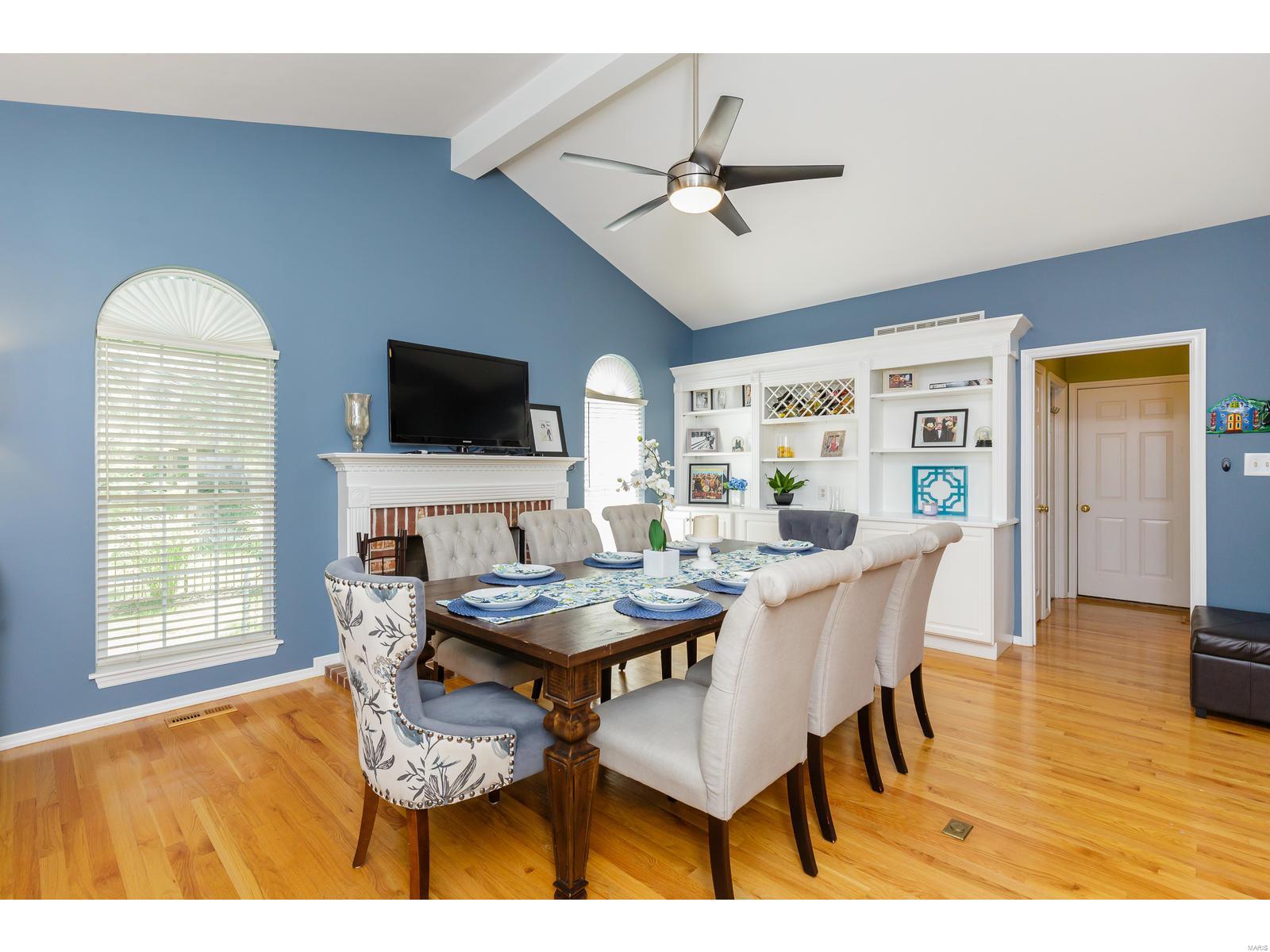 17209 Bluffview Ridge Place Chesterfield, MO 63005 - Photo 25 of 47 Gallery Image 25