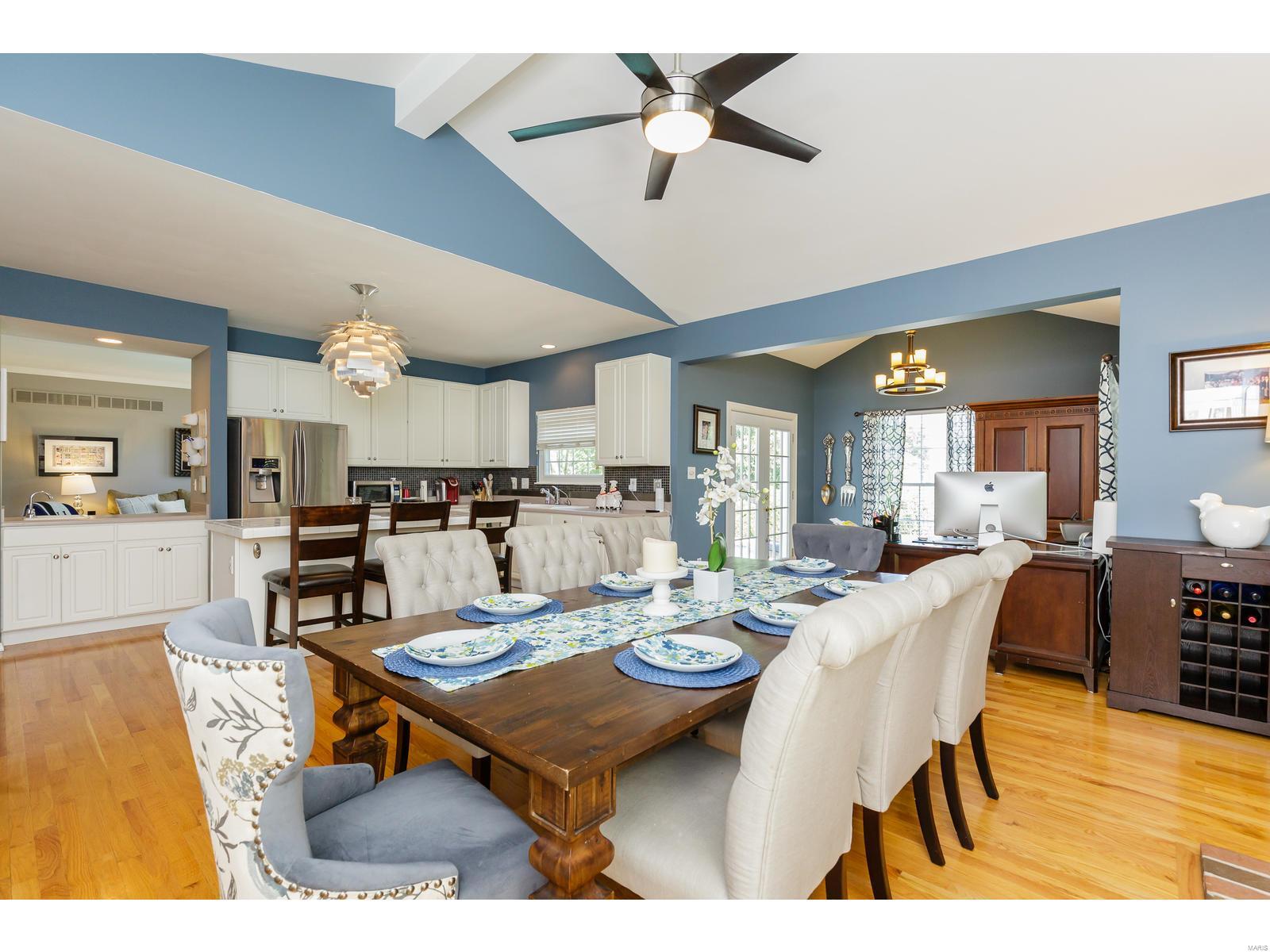 17209 Bluffview Ridge Place Chesterfield, MO 63005 - Photo 26 of 47 Gallery Image 26
