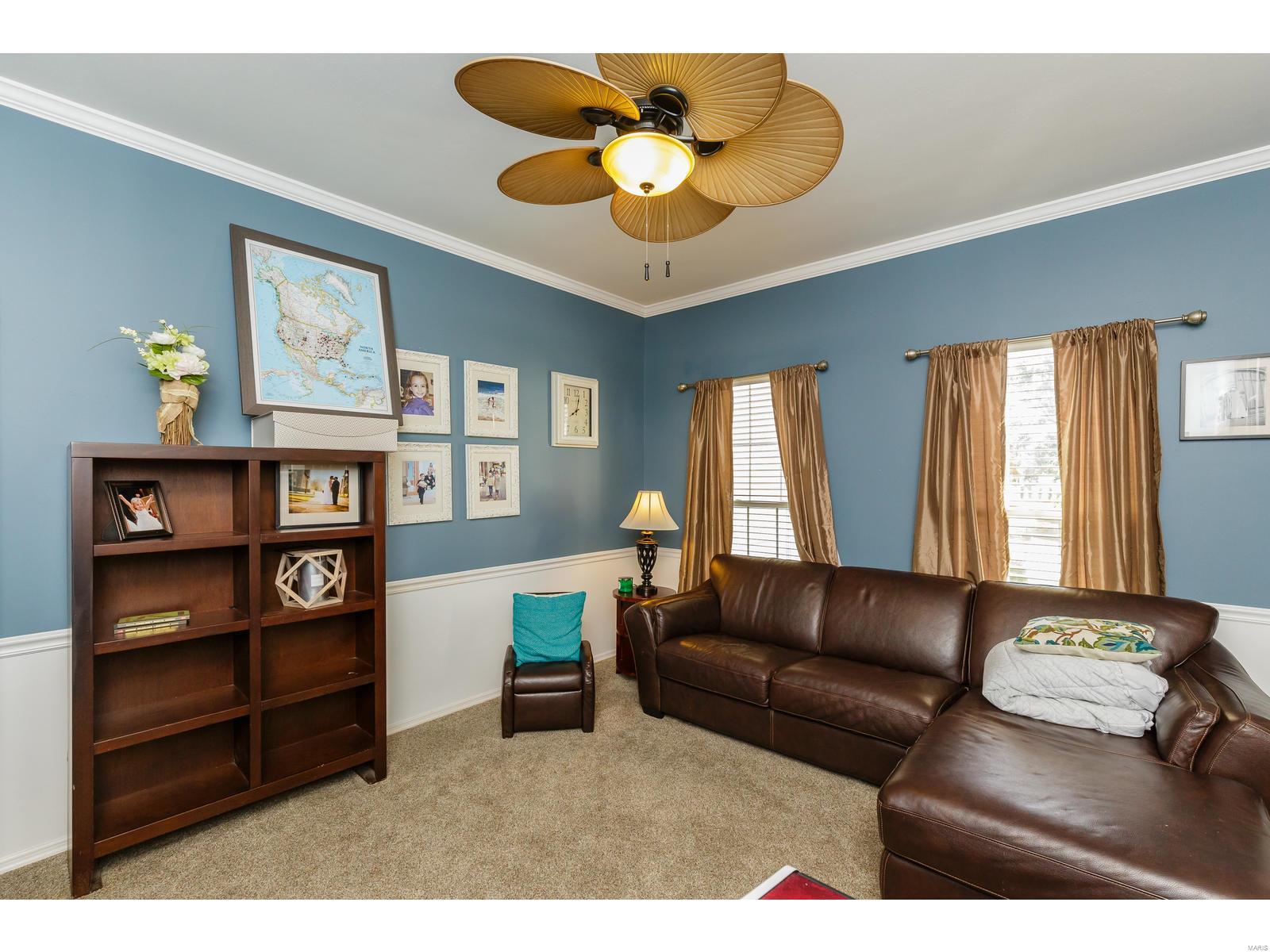 17209 Bluffview Ridge Place Chesterfield, MO 63005 - Photo 5 of 47 Gallery Image 5