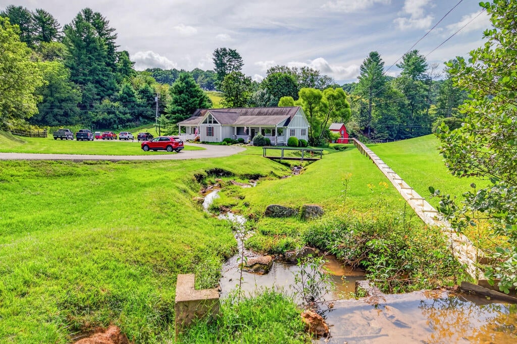 765 Waterwheel Road Galax, VA 24333 - Photo 28 of 148 Gallery Image 28
