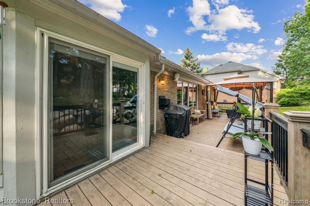 576 Bloomer Ridge Drive Rochester, MI 48307 - Photo 48 of 48