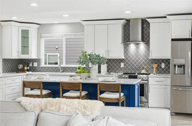 $950,000 | 6621 Millstone Place, Highlands Ranch, CO 80130