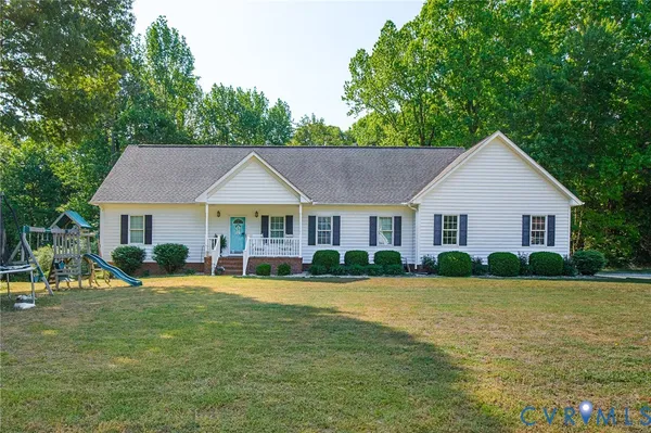 $424,950 | 648 Meadow Drive, Tappahannock, VA 22560