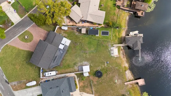 $1,800,000 | 10525 Homestead Drive, Tampa, FL 33618