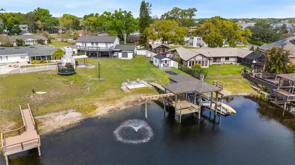 $1,800,000 | 10525 Homestead Drive, Tampa, FL 33618
