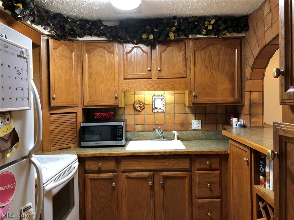 8749 West Ridge Road, Unit B Elyria, OH 44035 - Photo 6 of 24 Gallery Image 6