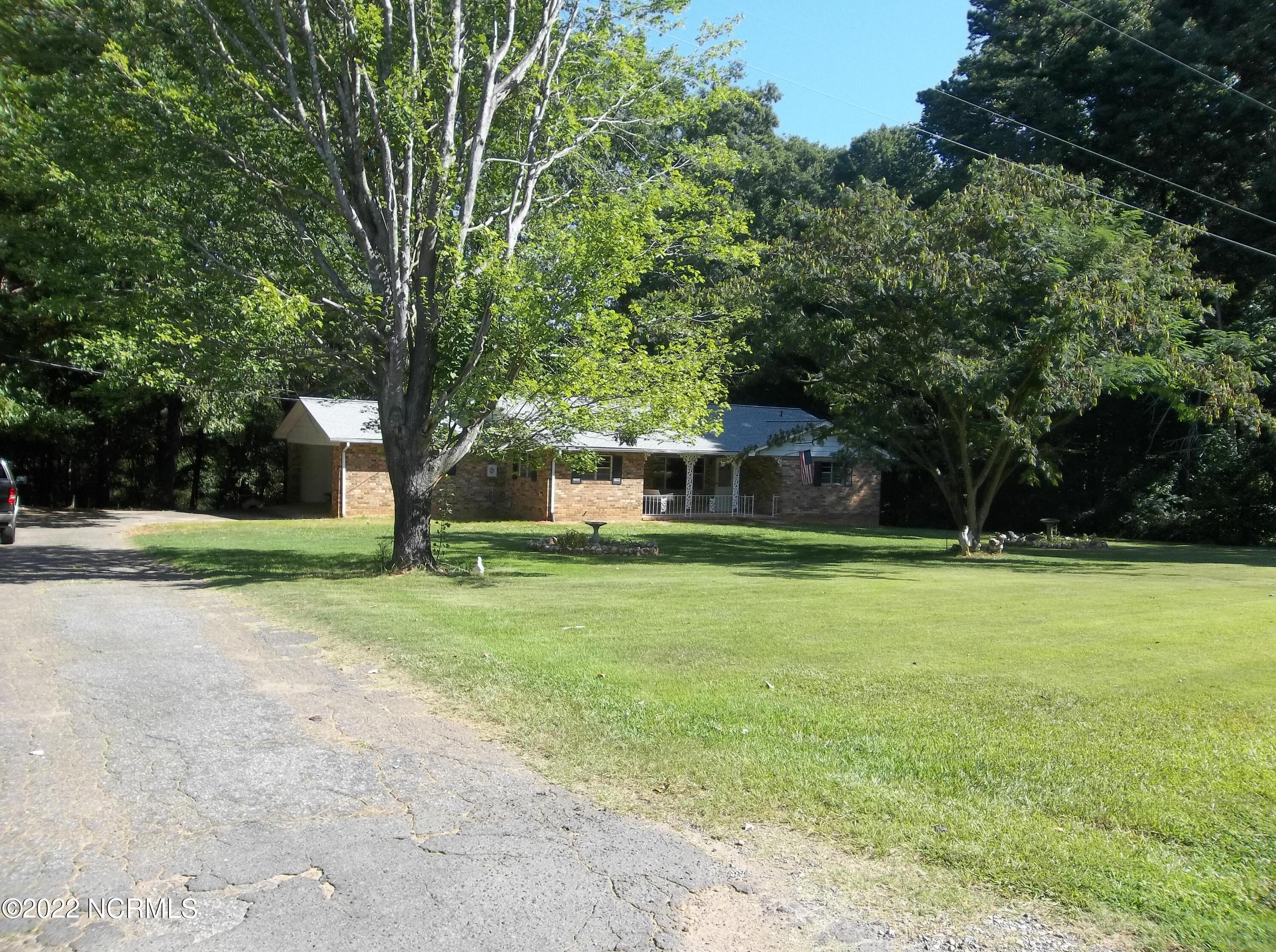 1073 Spies Road Star, NC 27356 - Photo 2 of 20 100_2400