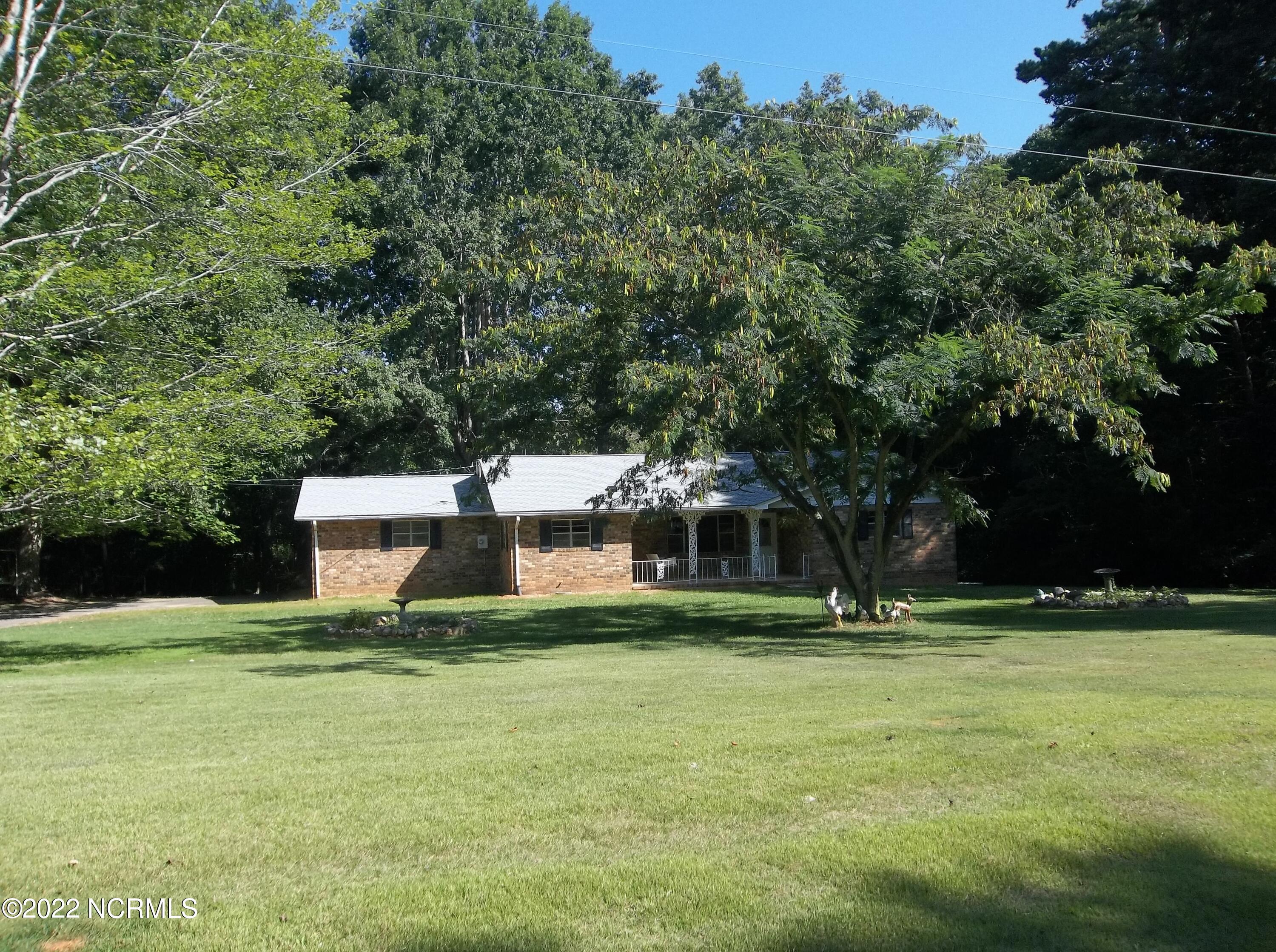 1073 Spies Road Star, NC 27356 - Photo 3 of 20 100_2401